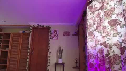 Snapshot of cybercami chatting on February 2026 04:14:02 PM Camila online show from February 2026 04:14:02 PM