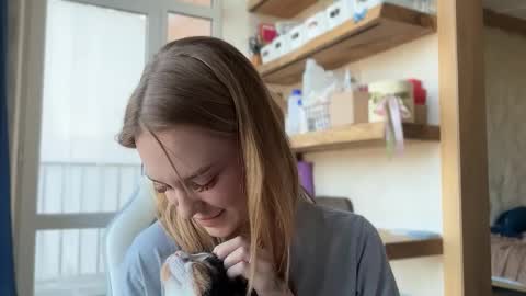 Im Emi streaming with my friend Reyna today online show from April 2026 01:56:02 PM