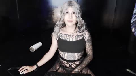 Nikki online show from May 2026 12:16:02 AM