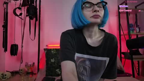 Lily Goddess online show from May 2026 06:08:01 AM