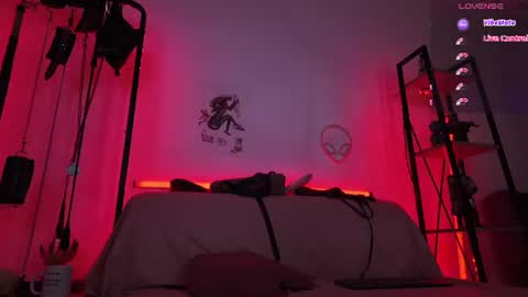Snapshot of cyberxgoddess_ chatting on July 2026 06:19:02 AM Lily Goddess online show from July 2026 06:19:02 AM