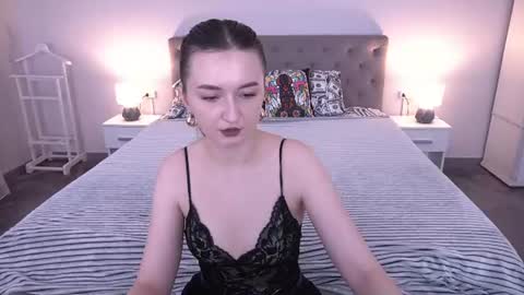 Snapshot of cyrenaluxe chatting on June 2026 12:36:01 PM Cyrena online show from June 2026 12:36:01 PM