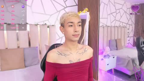 cyrus_tay online show from May 2026 12:55:02 PM