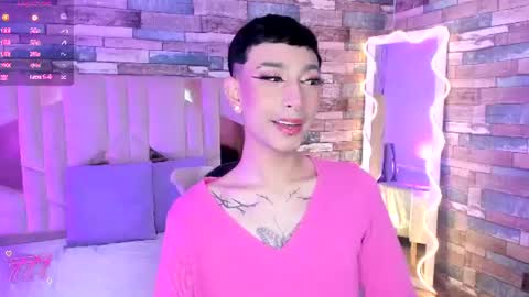 cyrus_tay online show from June 2026 12:08:01 PM