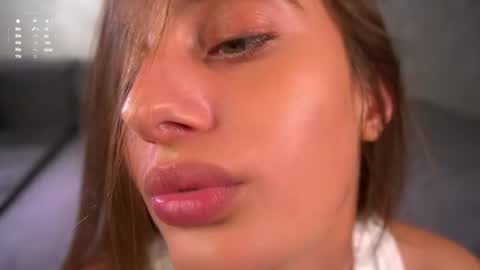 Isabella online show from July 2026 03:23:01 AM