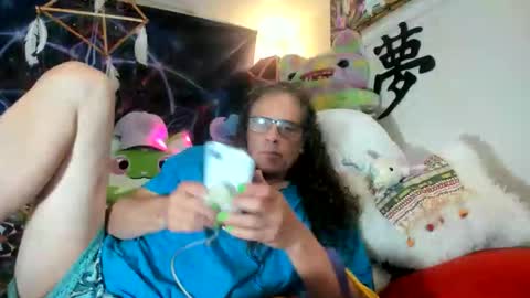 Snapshot of czechlove chatting on November 2025 08:53:01 PM Andrew Thomas online show from November 2025 08:53:01 PM
