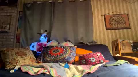Snapshot of czechlove chatting on November 2025 09:23:01 AM Andrew Thomas online show from November 2025 09:23:01 AM