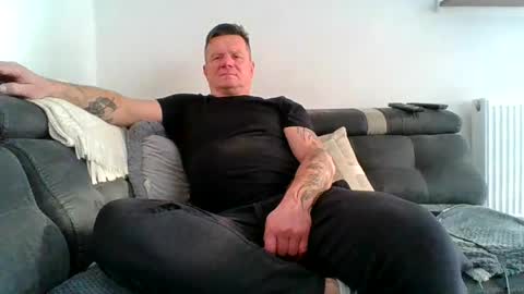 czerbis online show from February 2025 12:02:02 PM
