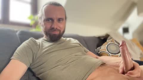 Snapshot of d0n_gi0vanni chatting on February 2025 02:33:01 PM d0n_gi0vanni online show from February 2025 02:33:01 PM