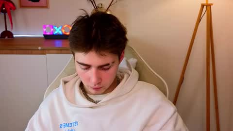 Diss online show from February 2026 04:18:02 AM