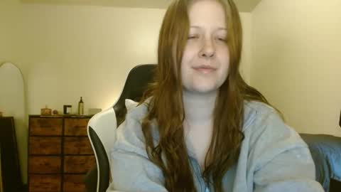 Snapshot of d_a_i_s_y chatting on March 2025 02:34:02 PM Daisy online show from March 2025 02:34:02 PM