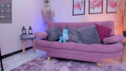 Daniela  online show from January 2026 12:11:01 PM