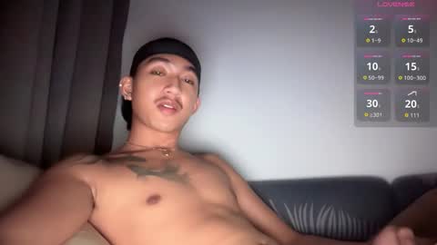   online show from October 2025 04:35:02 AM