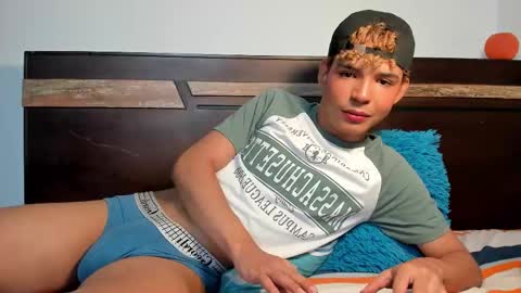 Dark Eros online show from November 2025 10:25:01 PM