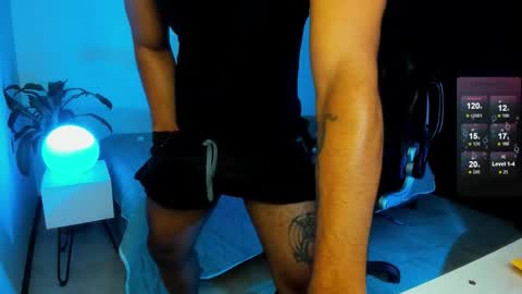 Snapshot of daarkomalfoy chatting on October 2025 08:31:01 PM Mauricio online show from October 2025 08:31:01 PM