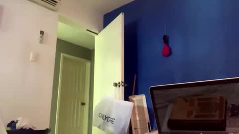 Snapshot of dabeibe chatting on October 2025 02:29:02 PM Jewbb online show from October 2025 02:29:02 PM