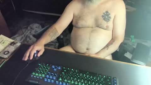 Snapshot of dadbodfatrod chatting on October 2025 03:18:01 PM Daddy online show from October 2025 03:18:01 PM