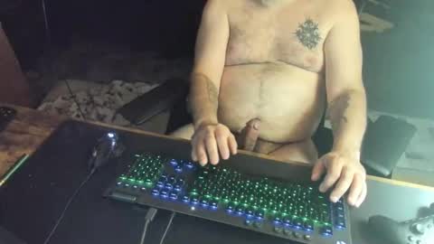 Snapshot of dadbodfatrod chatting on November 2025 11:27:02 PM Daddy online show from November 2025 11:27:02 PM