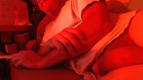 Snapshot of daddiesmonstercock chatting on September 2025 07:19:02 PM daddiesmonstercock online show from September 2025 07:19:02 PM