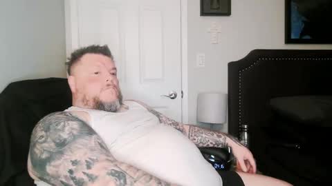 Daddy online show from January 2026 12:16:01 AM