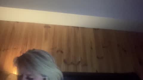 Snapshot of daddyandcunt chatting on December 2024 10:21:01 AM married couple smoking sucking and partying online show from December 2024 10:21:01 AM