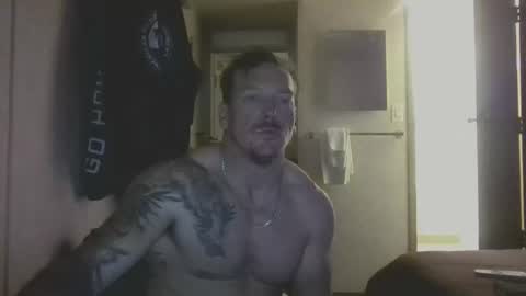 Snapshot of daddybazuka chatting on October 2025 06:56:02 AM daddybazuka online show from October 2025 06:56:02 AM