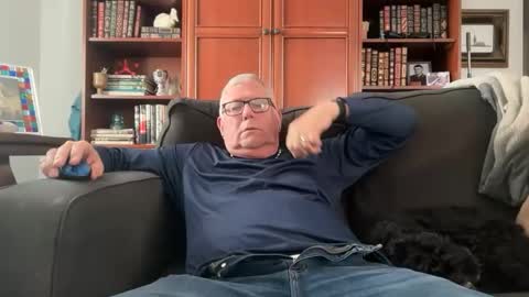 Snapshot of daddycok4 chatting on December 2025 03:27:02 PM DaddyCok4 online show from December 2025 03:27:02 PM