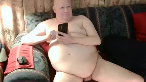 Snapshot of daddycubbyhubby chatting on February 2025 03:21:01 AM Daddy online show from February 2025 03:21:01 AM