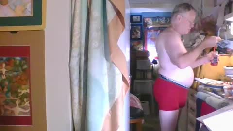 Daddy online show from October 2025 10:18:02 PM