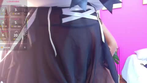 Michel   online show from October 2025 09:54:02 PM