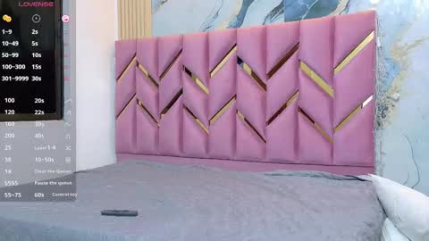 Snapshot of daddyissuesss_ chatting on September 2025 07:29:01 PM JAZMIN online show from September 2025 07:29:01 PM