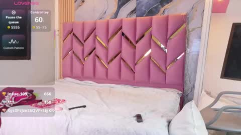 Snapshot of daddyissuesss_ chatting on October 2025 07:36:02 PM JAZMIN online show from October 2025 07:36:02 PM