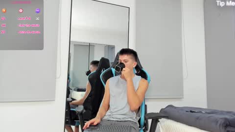 Snapshot of daddyrich4u chatting on October 2025 05:05:01 AM daddyrich4u online show from October 2025 05:05:01 AM