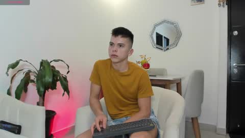 Snapshot of daddyrich4u chatting on May 2026 11:11:01 PM daddyrich4u online show from May 2026 11:11:01 PM