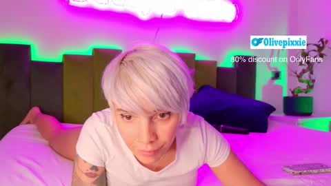 daddyspixxie online show from February 2026 04:03:02 PM