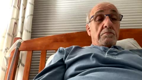 Snapshot of daddyweis chatting on March 2026 03:33:01 AM daddyweis online show from March 2026 03:33:01 AM