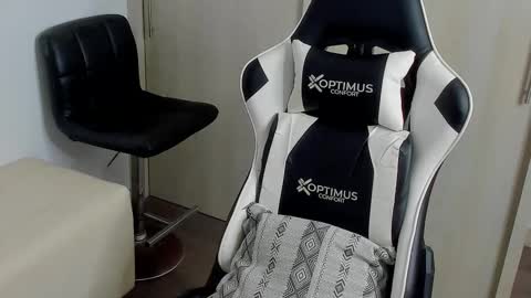 Allan Daf online show from November 2025 02:43:02 AM