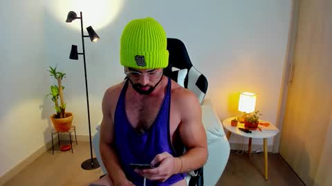 Snapshot of dafboy_ chatting on February 2026 04:49:01 PM Allan Daf online show from February 2026 04:49:01 PM