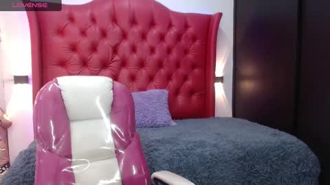 Snapshot of dafne_10 chatting on October 2025 07:22:01 PM dafne online show from October 2025 07:22:01 PM