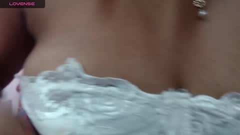 Snapshot of dafne_10 chatting on October 2025 06:06:01 PM dafne online show from October 2025 06:06:01 PM