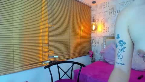 dafne_20 online show from October 2025 01:13:01 AM