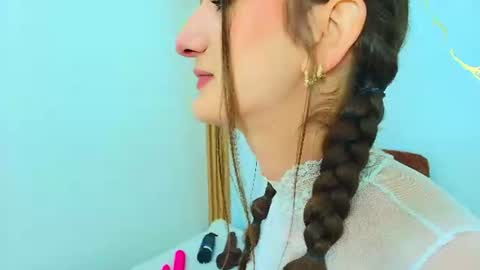Dafne Castro online show from June 2026 07:46:01 PM