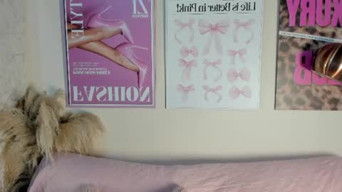 dafne_hillss online show from June 2026 11:25:01 AM
