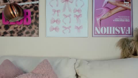 dafne_hillss online show from June 2026 11:15:01 AM