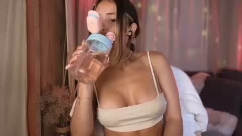 LORENA  online show from June 2026 01:39:01 AM