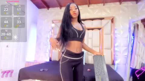 Dafnee online show from June 2026 12:46:02 PM