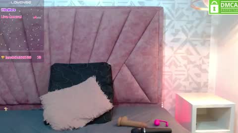Snapshot of dafnee_e chatting on February 2025 01:35:01 AM dafnee_e online show from February 2025 01:35:01 AM