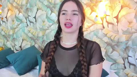 Snapshot of dafnevega chatting on February 2025 07:58:02 PM Dafne online show from February 2025 07:58:02 PM