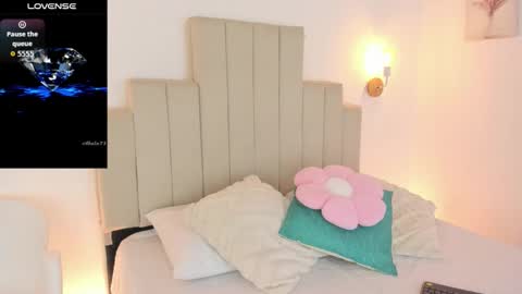 Snapshot of dafnevega chatting on October 2025 01:03:02 PM Dafne online show from October 2025 01:03:02 PM