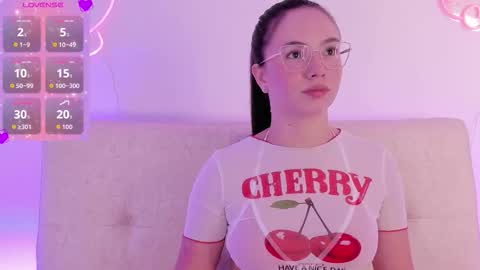 Dafne  online show from March 2026 12:10:02 PM